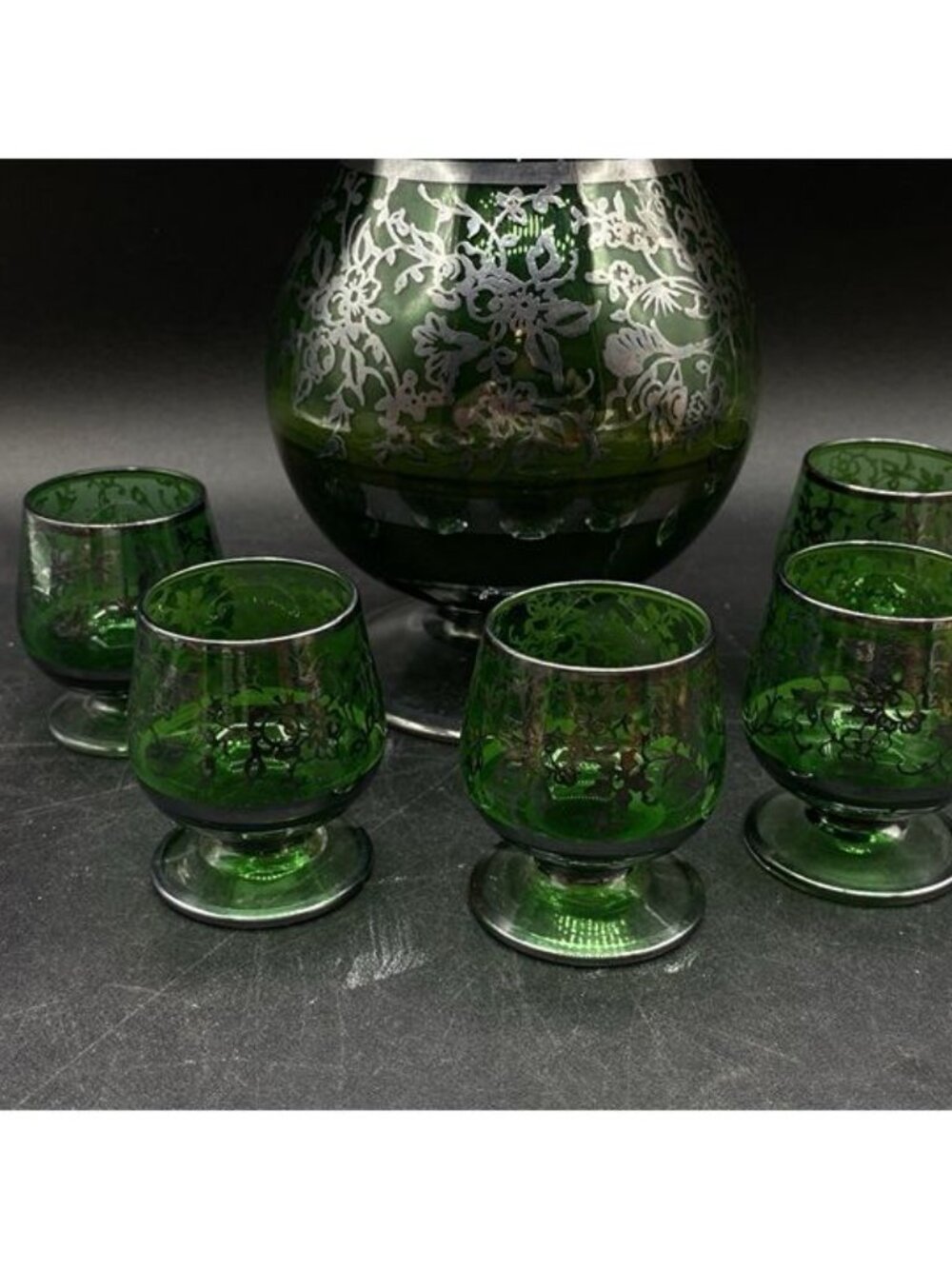 Italian Glass Silver Overlay Floral Pattern Green Decanter and 5 Cordial Glasses - Picture 7 of 12